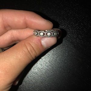 Pandora Ring
